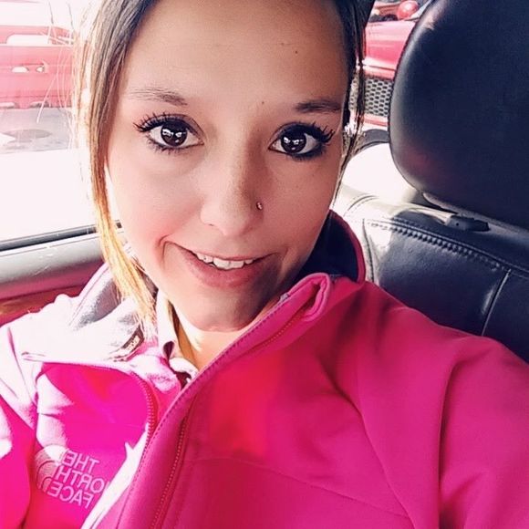 Meet your Posher, Trisha - Picture 1 of 1